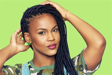 black women are using vicks vaporub on their edges and hair essence