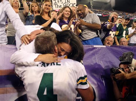 Brett Favre 10 Moments That Defined His Greatness Sports Illustrated