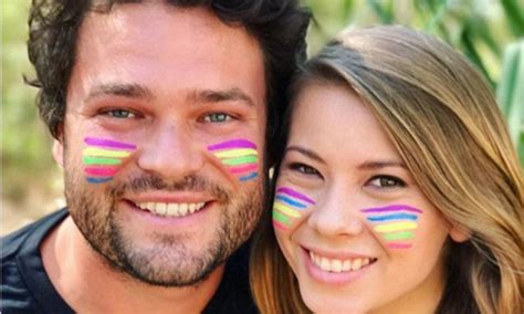 bindi irwin throws her support behind same sex marriage daily mail online