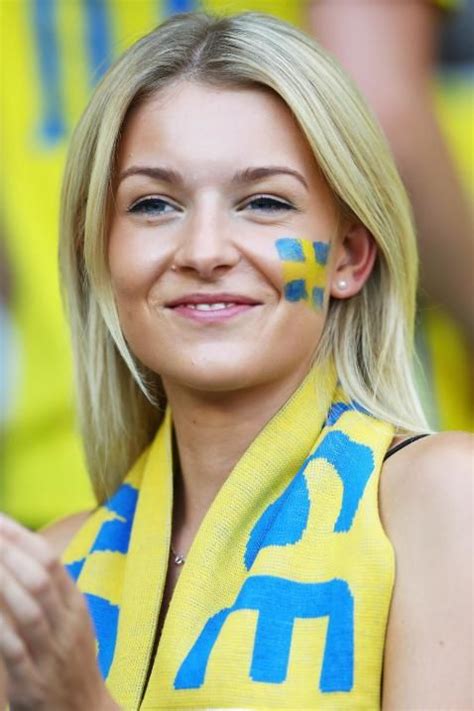 Suecia Euro 2016 Hot Football Fans Football Girls European People