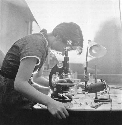 photograph  rosalind franklin university