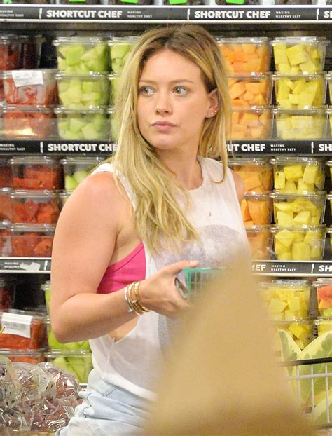 hilary duff out shopping in los angeles 08 10 2015