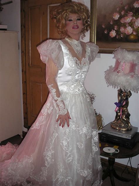 Tanya Dawn In Bridal Dress There Is Something So