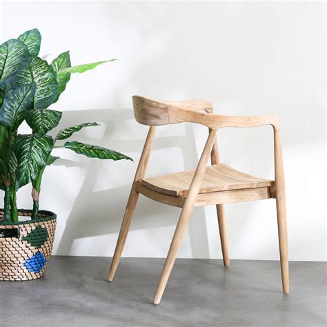 chaise design bois de teck chaises pier import