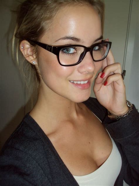 Facial Face Skinny Girlfriend With Glasses Picture Ebaums World