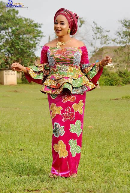 African Fashion Skirt And Blouse Remarkable Latest
