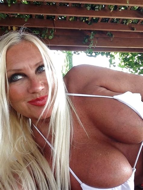 fuckin tease linda hogan 12 pics