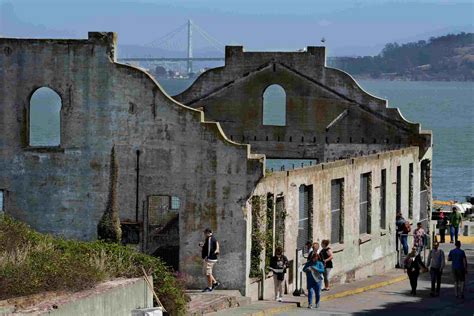alcatraz island     famous prison