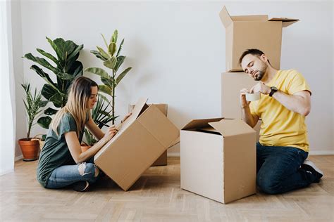 10 Tips For Moving With Roommates Rabbit Moving And Storage