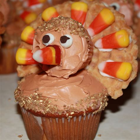 The One With The Cupcakes The One With The Turkey Cupcakes