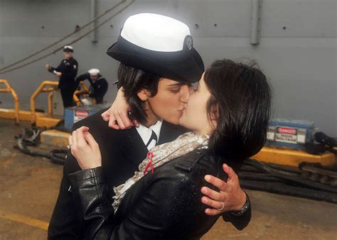 lesbian couple share first kiss at us navy ship s return