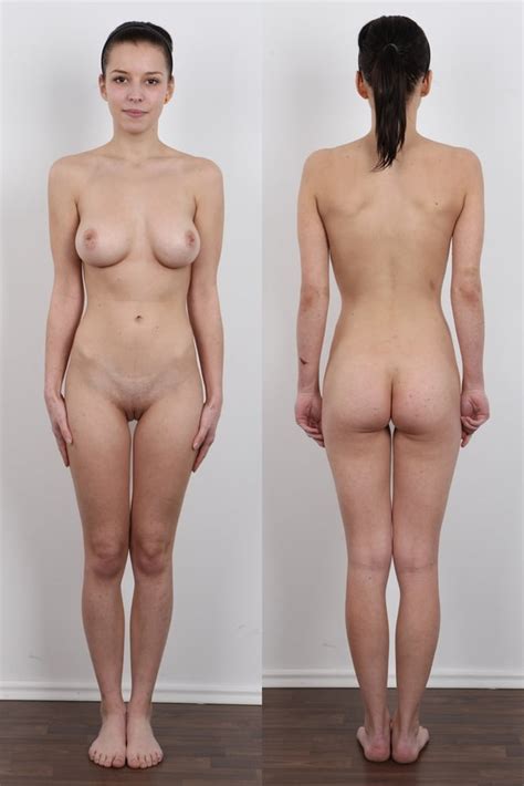 Naked Women Front And Behind 45 Bilder