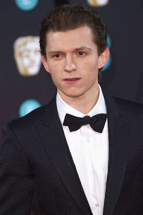 Spider Man News Tom Holland Comes Face To Face With Andrew Garfield