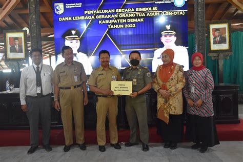 bantuan dana lgnota kabupaten demak tebesar se jateng sekretariat daerah