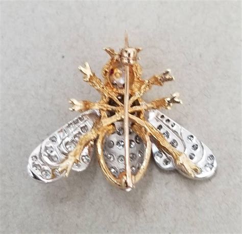 14 karat two tone gold diamond bee pin for sale at 1stdibs