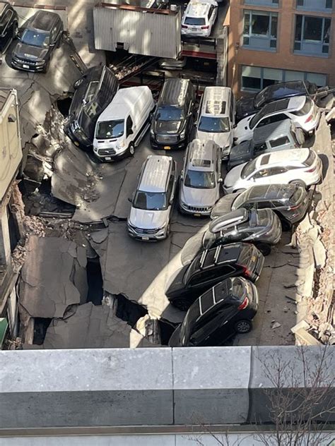 multi storey car park collapse  manhattan  york  dead multiple injuries opoyi