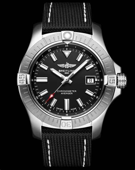 breitling avenger automatic
