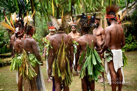 Chimbu People Of Goraka Highlands Papua New Guinea