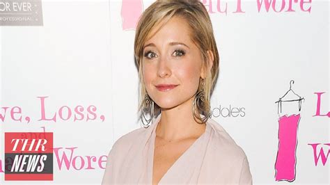 smallville actress allison mack arrested in alleged cult