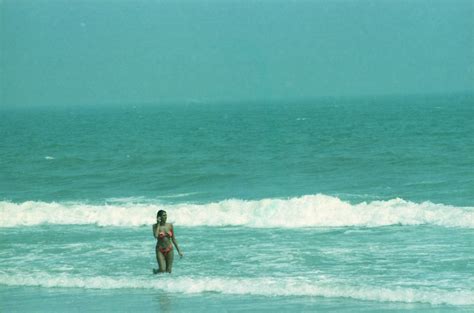 The Shore Fontainebleau Miami Beach Florida Lady In Bikini Flickr