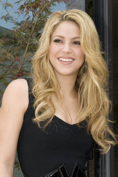 just4celebs fresh links of celebrities shakira without makeup pictures