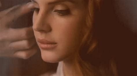 lana del rey beauty find and share on giphy