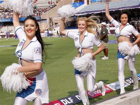 hot cheerleaders photos ipl 2011 live cricket streaming