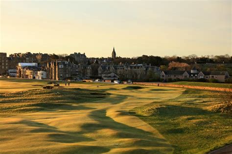 arent   golf courses      st andrews