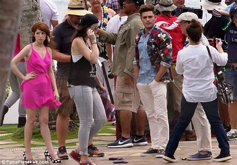 zac efron doubles over while filming mike and dave need