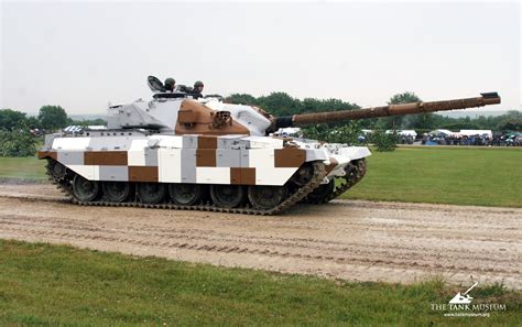 tank museums chieftain painted   berlin brigade camouflage rtankporn