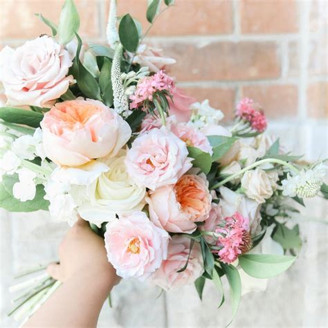 8 best wedding florists in toronto brand glow up