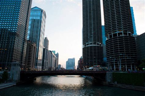 10 reasons chicago is america s best college town her campus