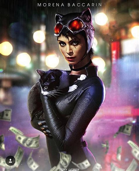 Morena Baccarin As Catwoman Catwoman Cosplay Catwoman