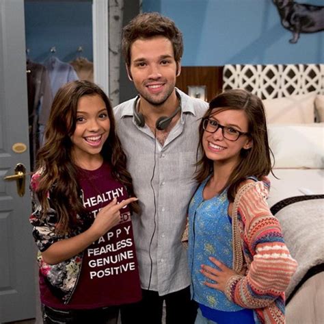 Icarly Star Nathan Kress Returns To Nick For A Game Shakers