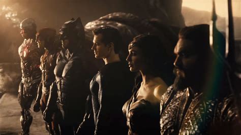 The Trailer Of Zack Synder S Justice League Teases A