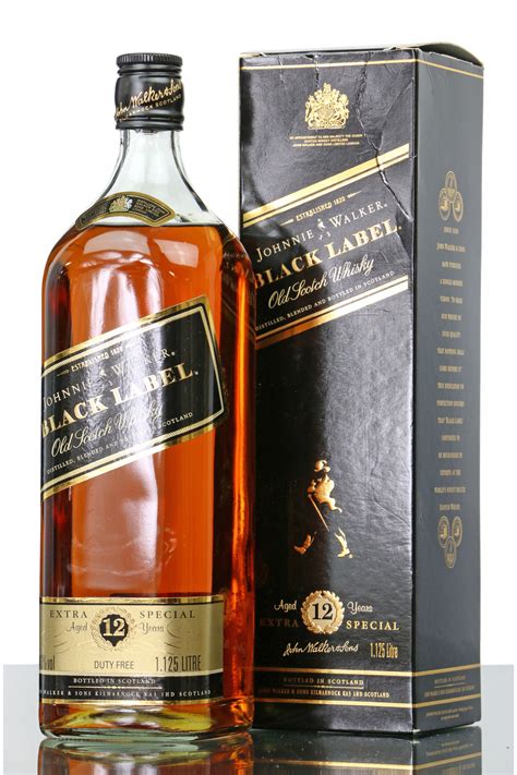 johnnie walker  years  black label extra special  litres  whisky auctions