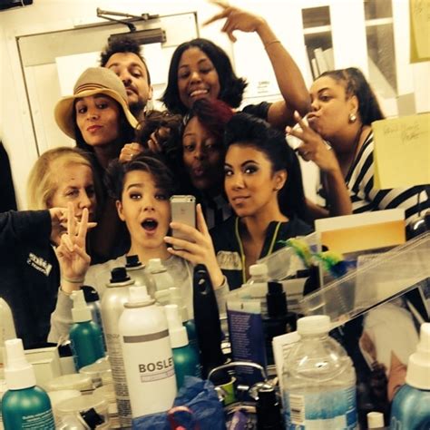 Steinfeld And Fit Showed Off Their Glam Squad Moment Pitch Perfect
