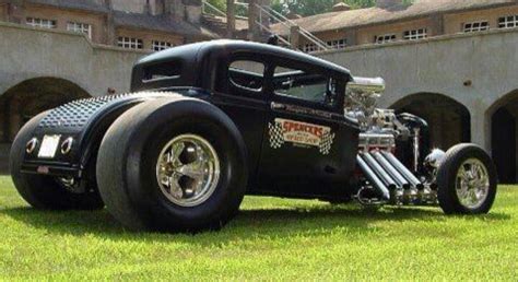 now that s a bad ass rat rod nothin mousey about these ratrod p…