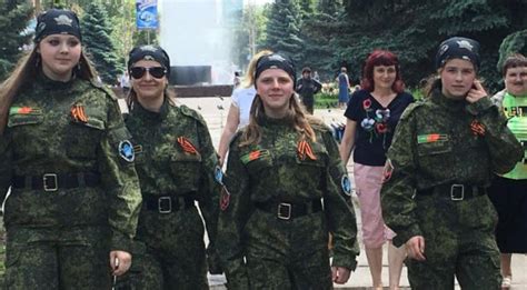 Ukraine Teens Embrace Soviet Style Military Training