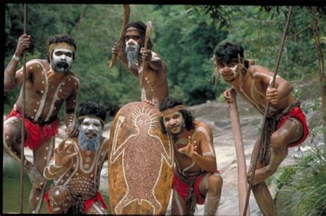 Австралия аборигены оружие национальные костюмы и фото диких племен