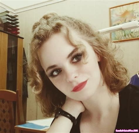 Cute Russian Girl Request Teen Amateur Cum Tribute Cock