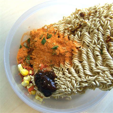 conimex hot spicy oriental noodles happy souper die heisse