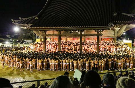 saidai ji eyo naked festival in japan