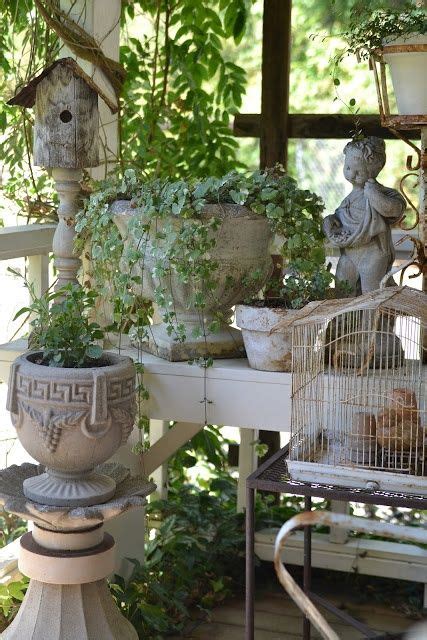 Pin By Kim Dudinetz On Outdoor Spaces Shabby Chic Garden Outdoor