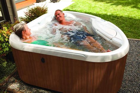 Tx 2 Person Hot Tub Ultra Modern Pool And Patio