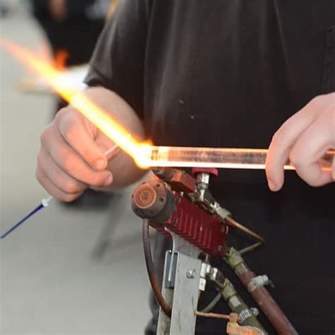 List Of Beginner Glass Blowing Projects 2022 With Videos Working
