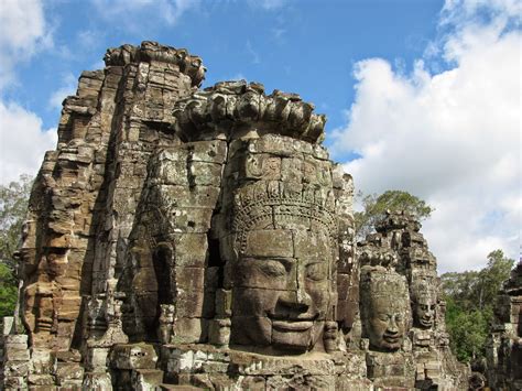 angkor wat  cambodia top  holiday places   world kavita