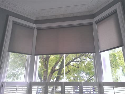 top  bay window roller blinds curtain ideas