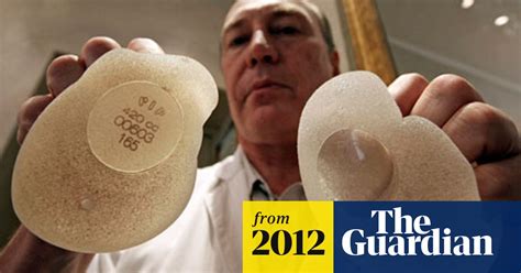 breast implant scandal labour calls for clearer lead from coalition