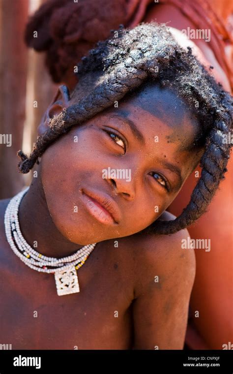 Himba Mädchen Hübsch Fotos Und Bildmaterial In Hoher Auflösung – Alamy